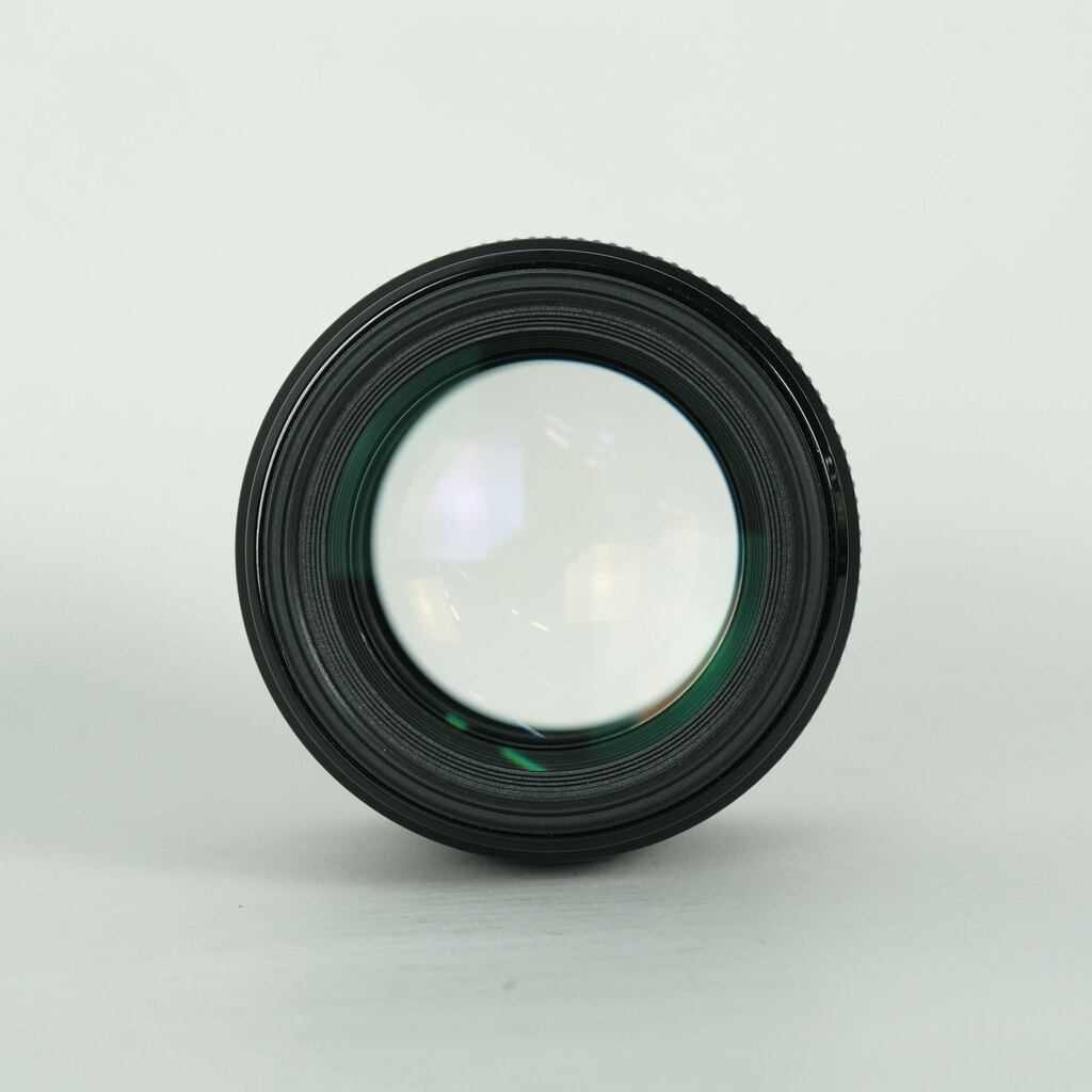 Canon EF85mm F1.8 USMの出品 | ONE SCENE（ワンシーン）