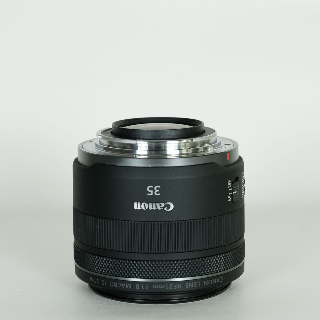 Canon RF35mm F1.8 MACRO IS STM