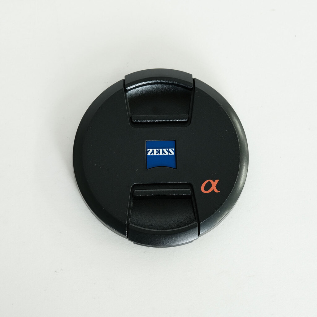 SONY Vario-Sonnar T* 24-70mm F2.8 ZA SSM SAL2470Z