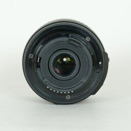 Nikon AF-S DX NIKKOR 18-55mm f3.5-5.6G VR II