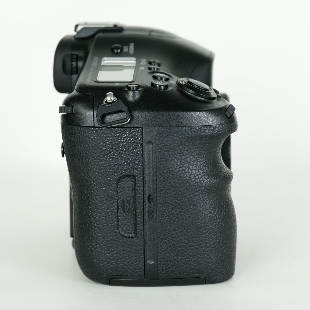 SONY α99（SLT-A99V）