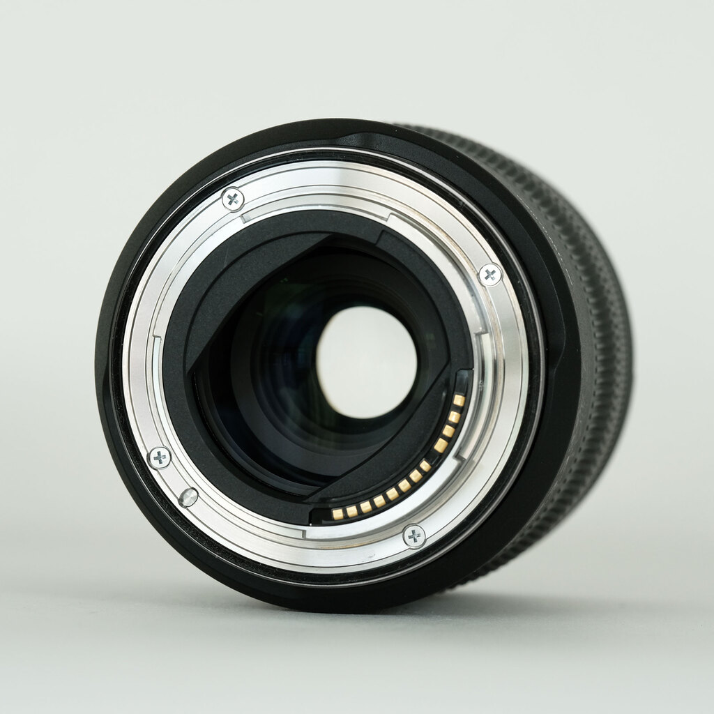 Canon RF14-35mm F4 L IS USM