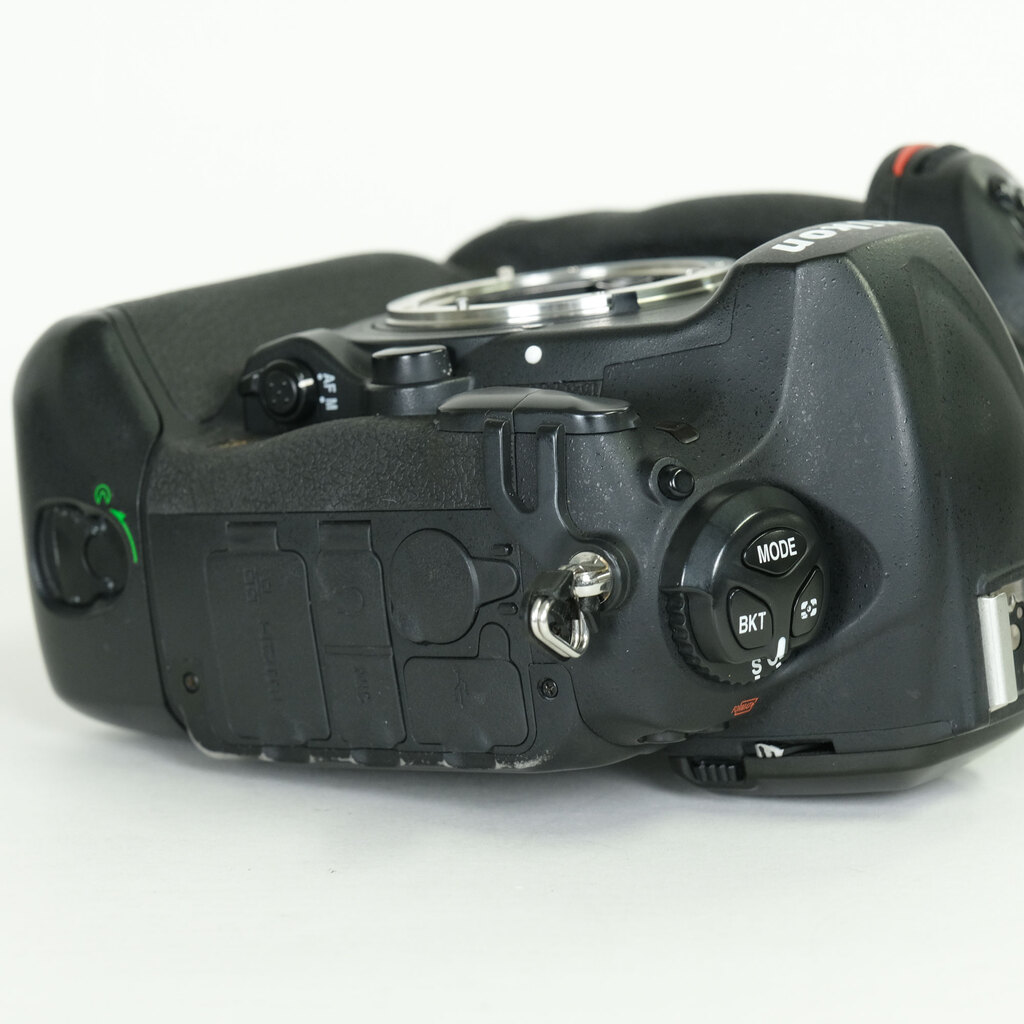 Nikon D5