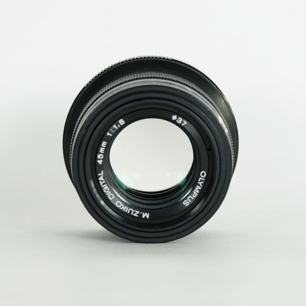 OLYMPUS M.ZUIKO DIGITAL 45mm F1.8