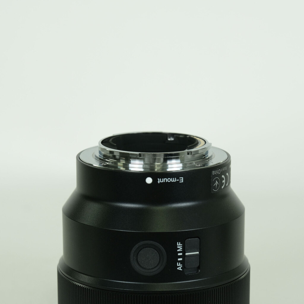 SONY FE 85mm F1.8 SEL85F18