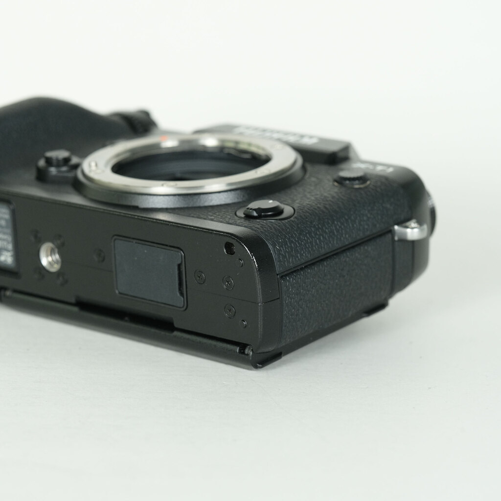 FUJIFILM X-T1の出品 | ONE SCENE（ワンシーン）