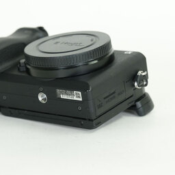 SONY α6400（ILCE-6400）