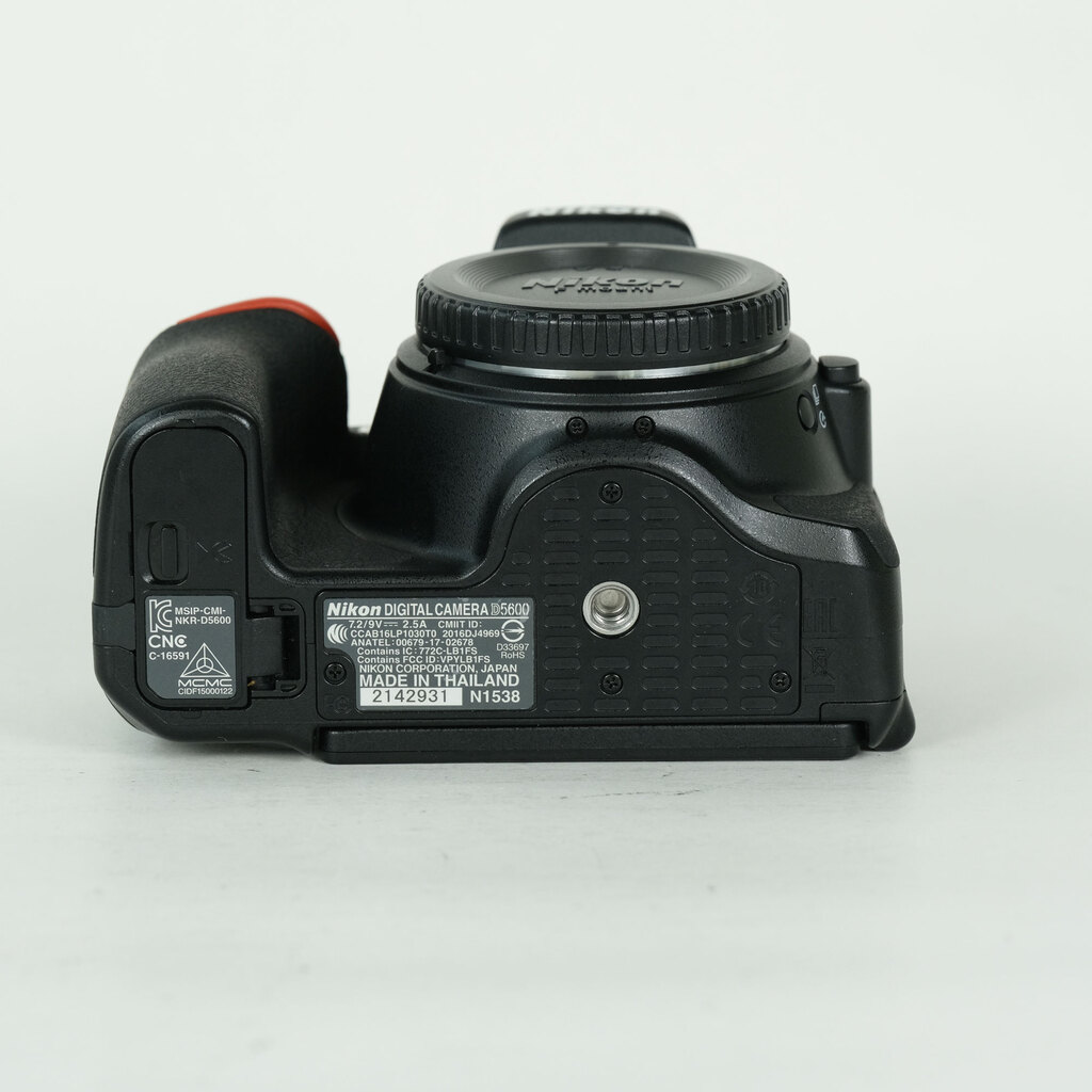 Nikon D5600