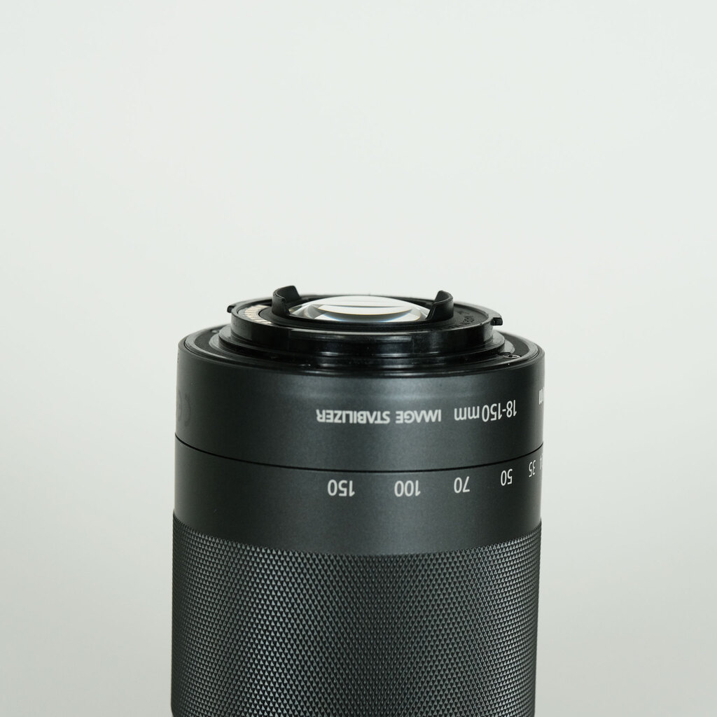 Canon EF-M18-150mm F3.5-6.3 IS STM