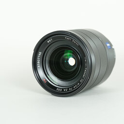 SONY Vario-Tessar T* FE 24-70mm F4 ZA OSS SEL2470Z SONY Vario-Tessar T* FE 24-70mm F4 ZA OSS SEL2470Z