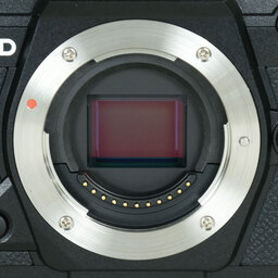 OLYMPUS OM-D E-M5 Mark III