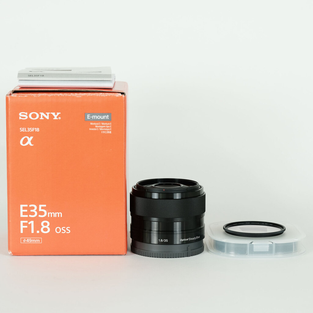 SONY E 35mm F1.8 OSS SEL35F18