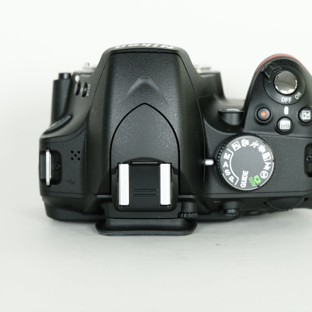 Nikon D3200ボディ ブラック