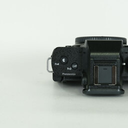 Panasonic LUMIX DC-G100 Panasonic LUMIX DC-G100