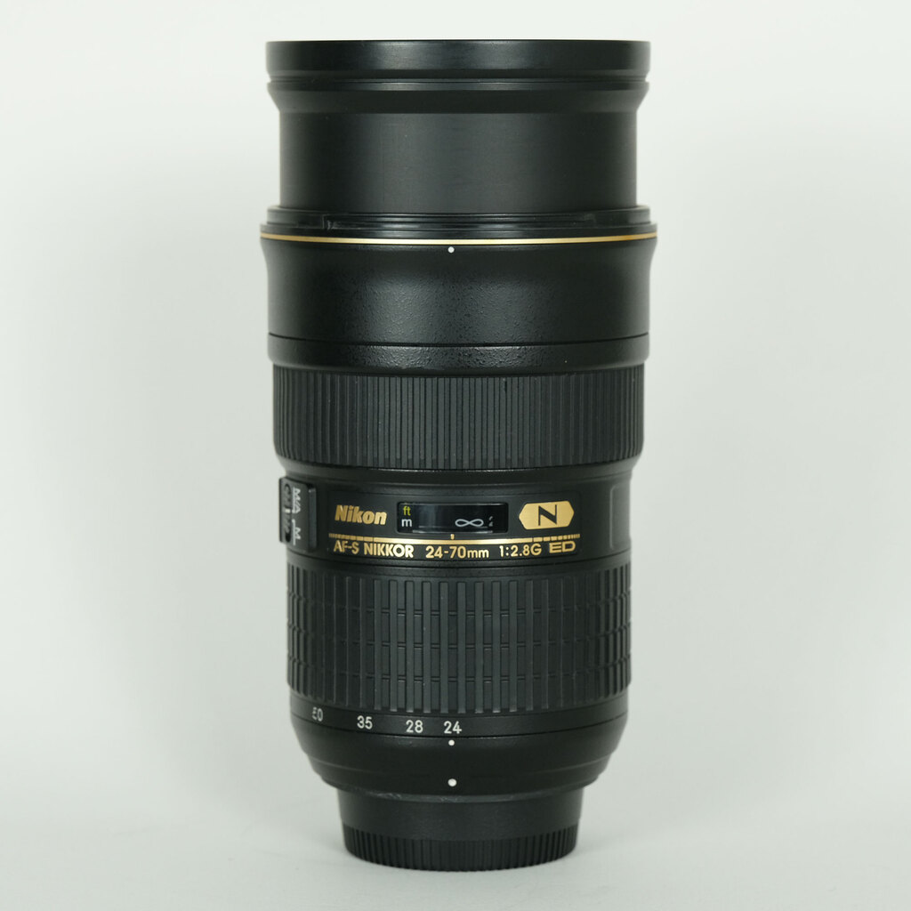 Nikon AF-S NIKKOR 24-70mm f/2.8G ED Nikon AF-S NIKKOR 24-70mm f/2.8G ED