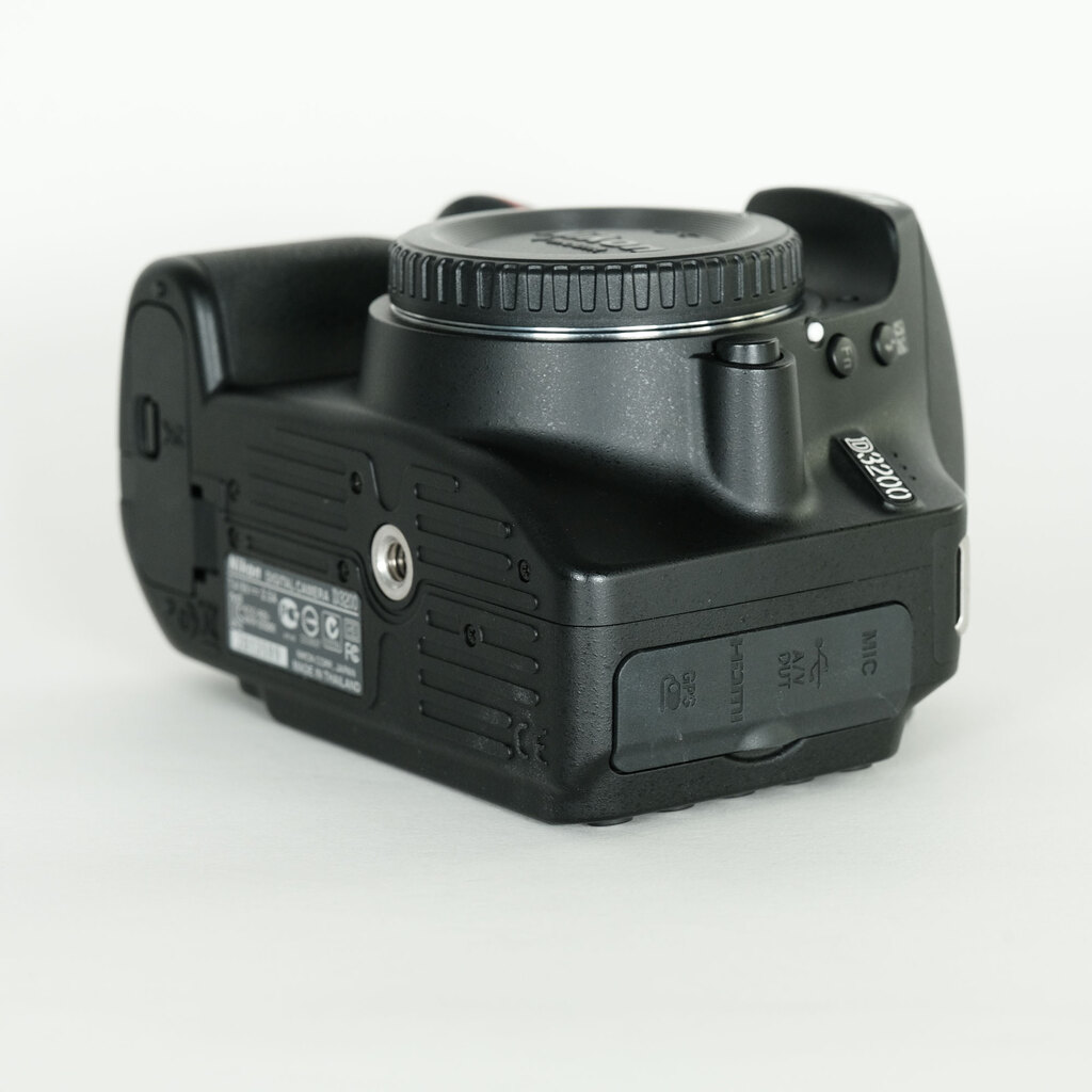 Nikon D3200ボディ ブラック