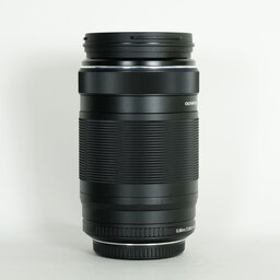 OLYMPUS M.ZUIKO DIGITAL ED 75-300mm F4.8-6.7 II