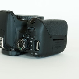 Canon EOS Kiss X9i