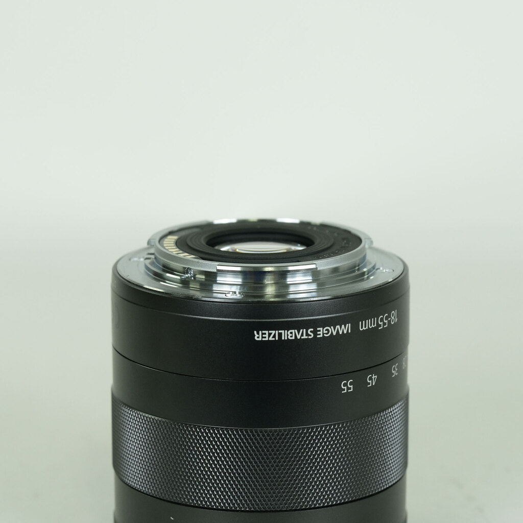 Canon EF-M18-55mm F3.5-5.6 IS STM