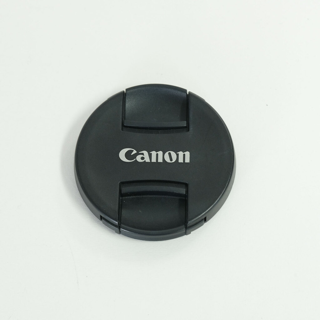 Canon EF-S18-135mm F3.5-5.6 IS USM