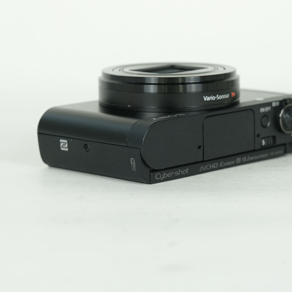 【美品】SONY Cyber-shot DSC WX500 バッテリー2個付き SONY Cyber-shot DSC-WX500 ブラックの出品 | ONE SCENE（ワンシーン）