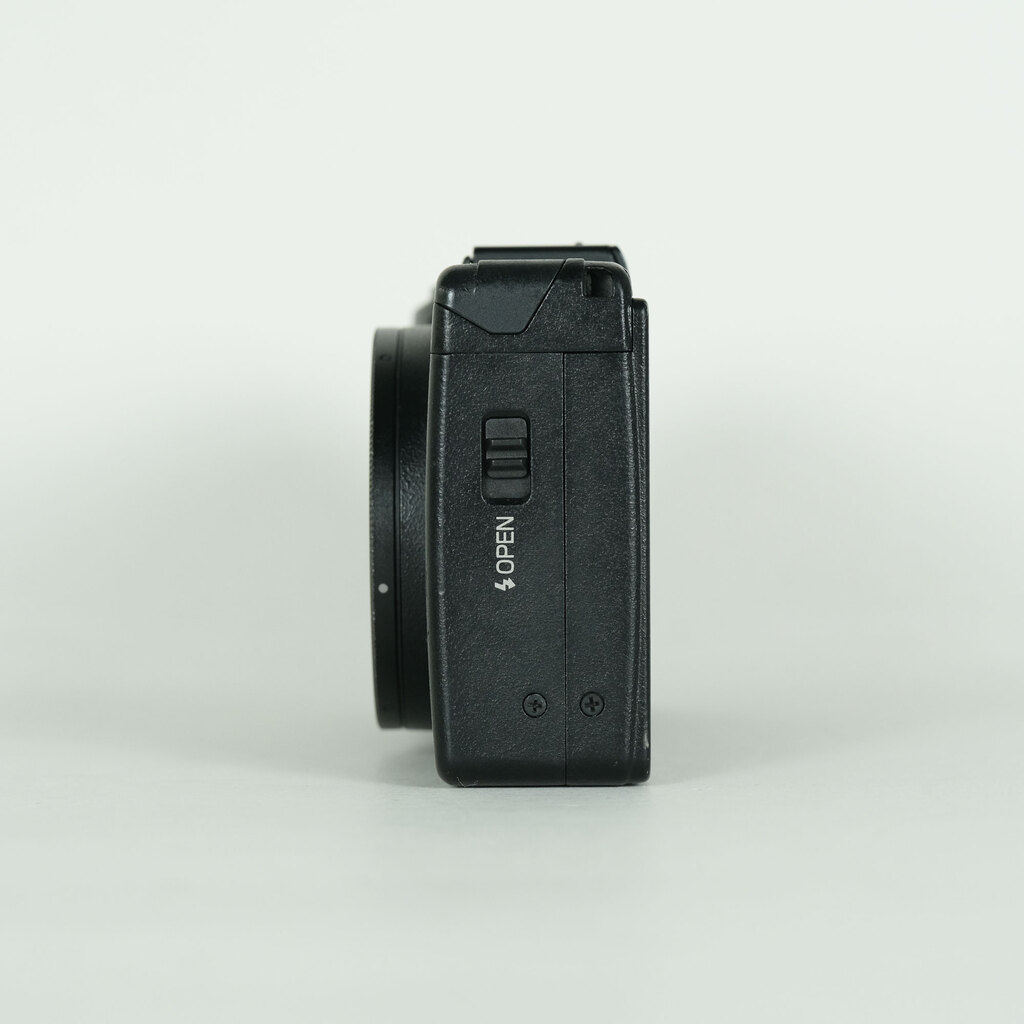 RICOH GR DIGITAL III