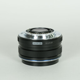 OLYMPUS M.ZUIKO DIGITAL 17mm F1.8