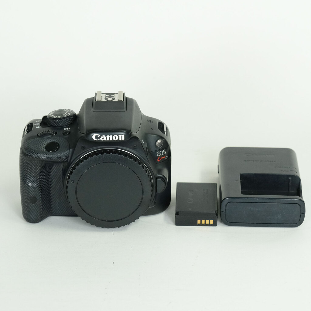 Canon EOS Kiss X7