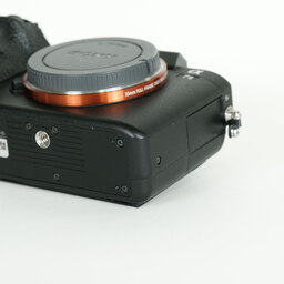 SONY α7 II（ILCE-7M2）