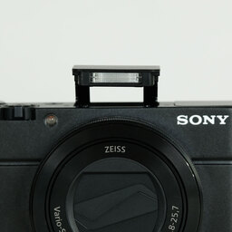 SONY Cyber-shot DSC-RX100M3