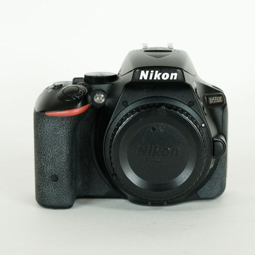 Nikon D5500