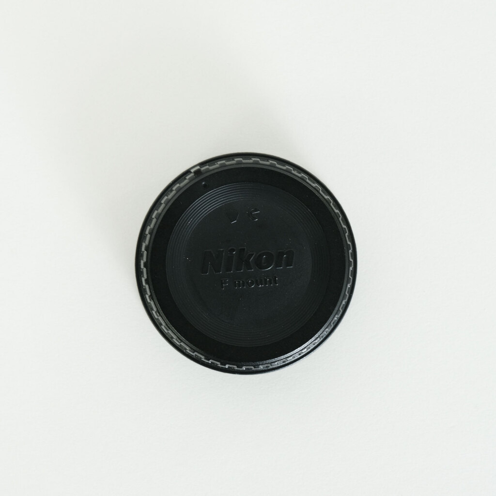 Nikon AF-S DX NIKKOR 18-300mm F3.5-5.6G ED VR