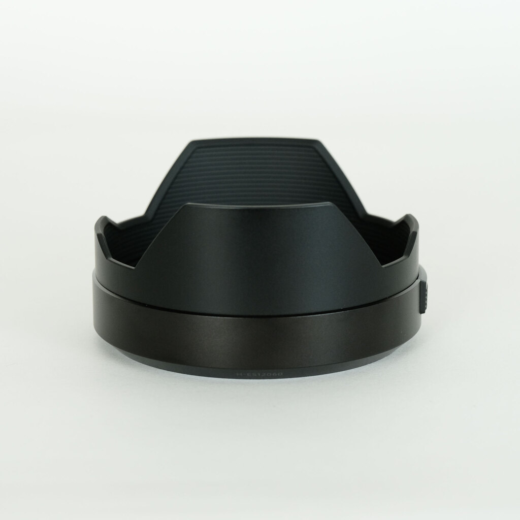 Panasonic LEICA DG VARIO-ELMARIT 12-60mm / F2.8-4.0 ASPH. / POWER O.I.S.