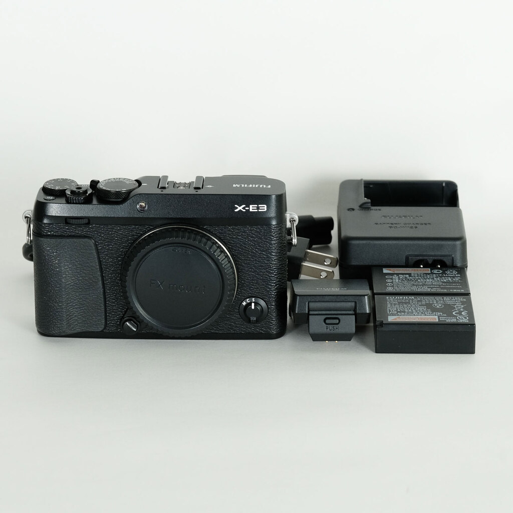 FUJIFILM X-E3