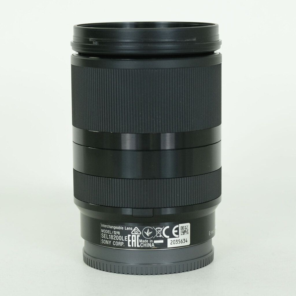 SONY E18-200mm F3.5-6.3 OSS LE SEL18200LE