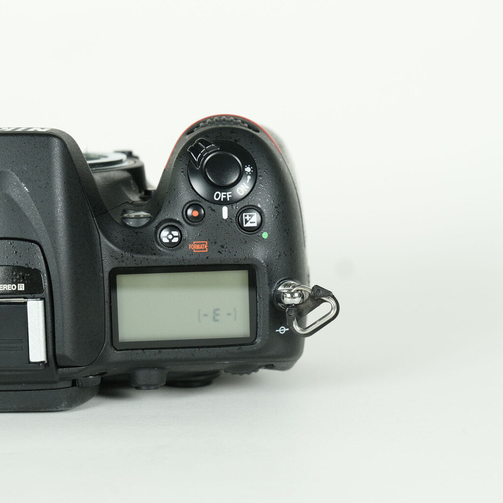 Nikon D7100
