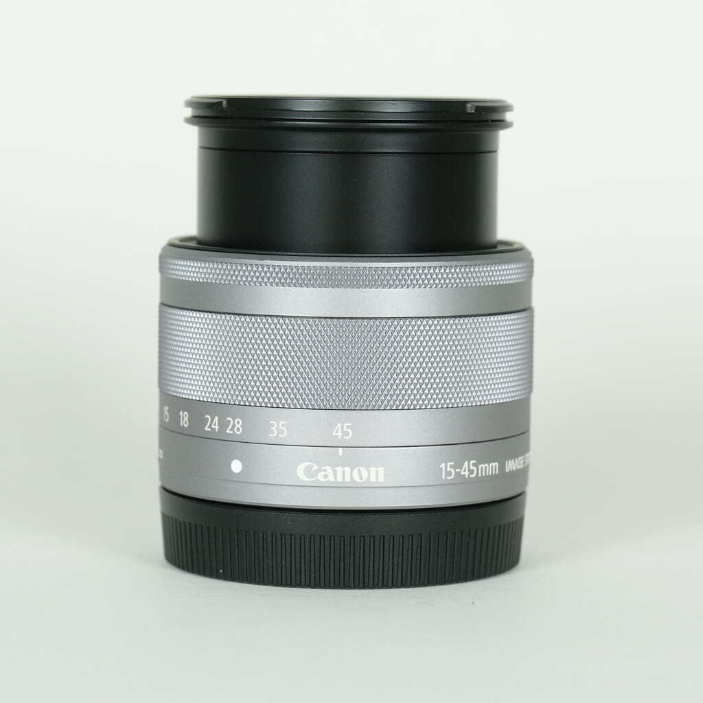 Canon EF-M15-45mm F3.5-6.3 IS STMの出品 | ONE SCENE（ワンシーン）