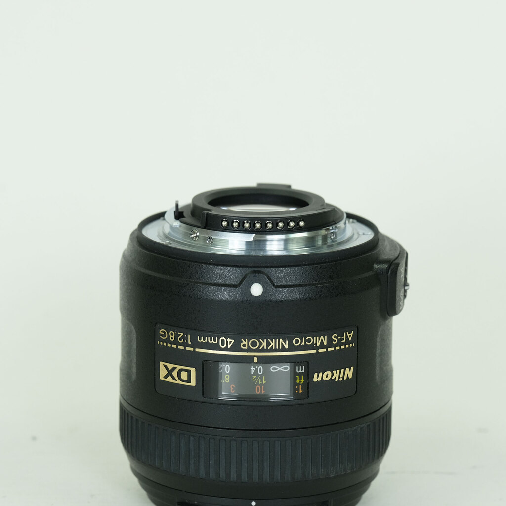 Nikon AF-S DX Micro NIKKOR 40mm f/2.8G