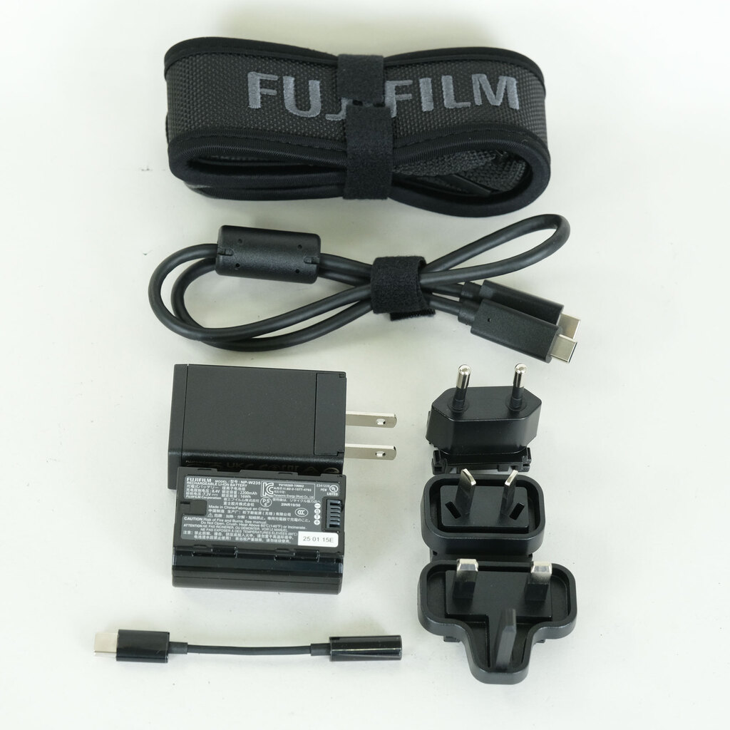 FUJIFILM X-T5 FUJIFILM X-T5