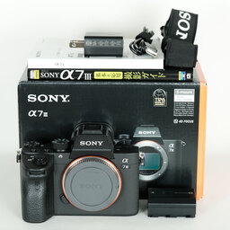 SONY α7 III（ILCE-7M3）