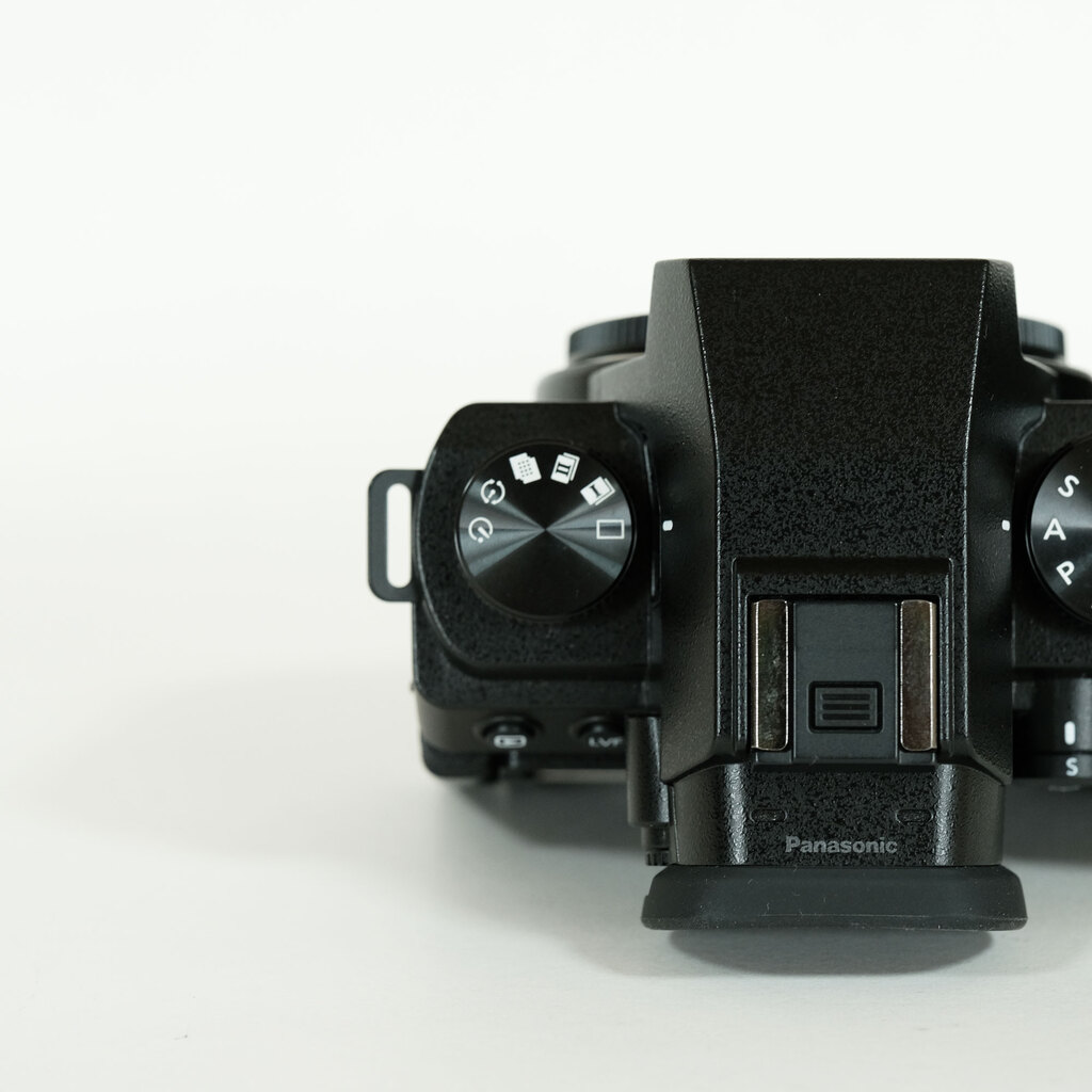 Panasonic LUMIX S5II DC-S5M2