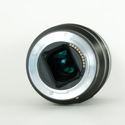 SONY FE 90mm F2.8 Macro G OSS SEL90M28G