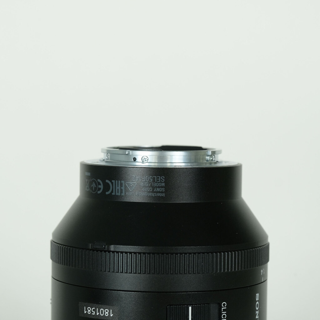 SONY Planar T* FE 50mm F1.4 ZA SEL50F14Z SONY Planar T* FE 50mm F1.4 ZA SEL50F14Z