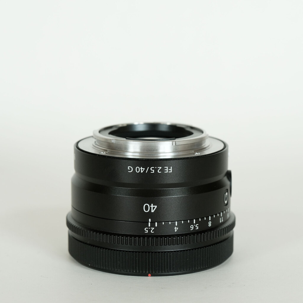 SONY FE 40mm F2.5 G SEL40F25Gの出品 | ONE SCENE（ワンシーン）