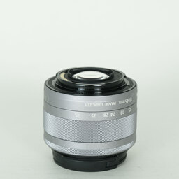 Canon EF-M15-45mm F3.5-6.3 IS STM Canon EF-M15-45mm F3.5-6.3 IS STM