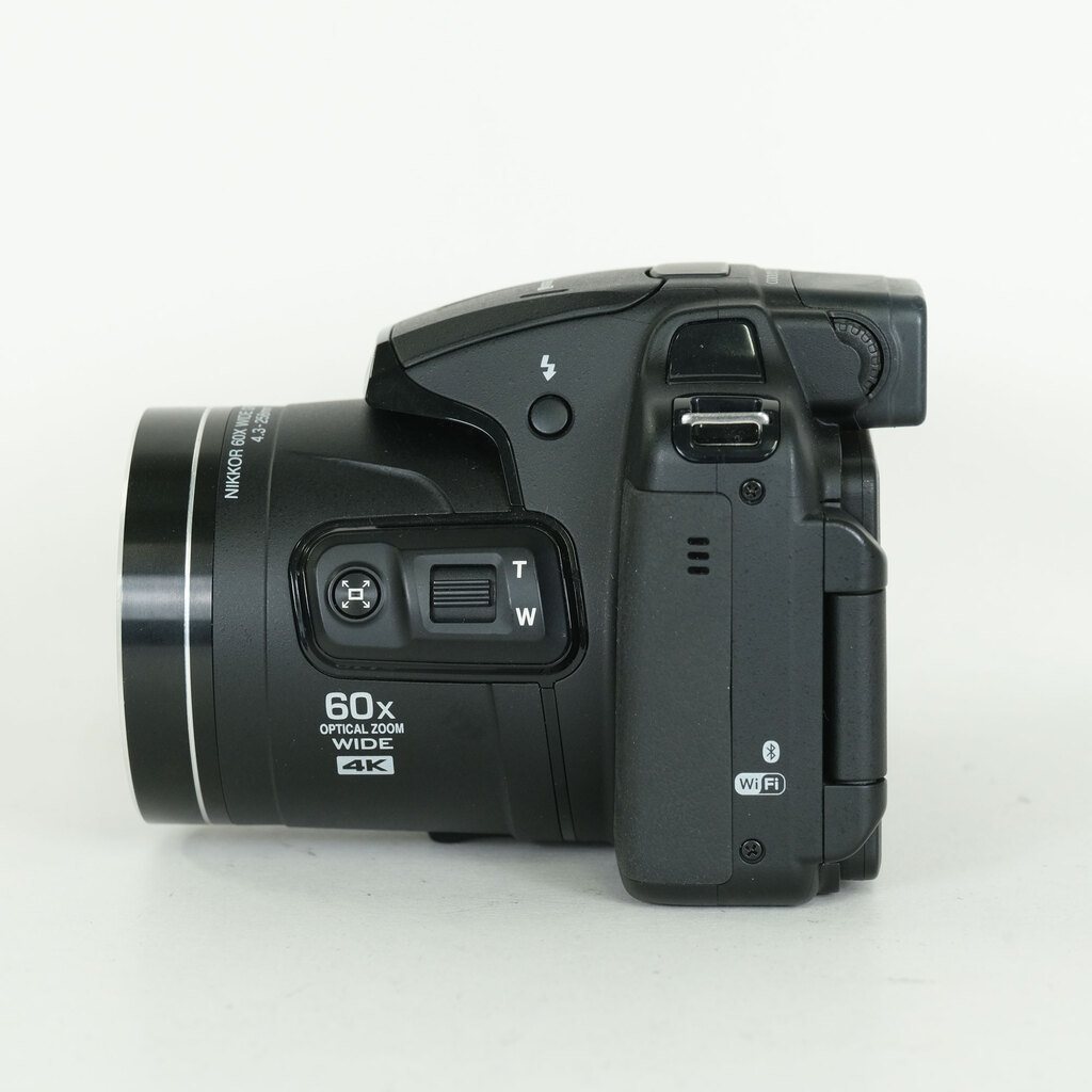 Nikon COOLPIX B700 ブラック Nikon COOLPIX B700 ブラック