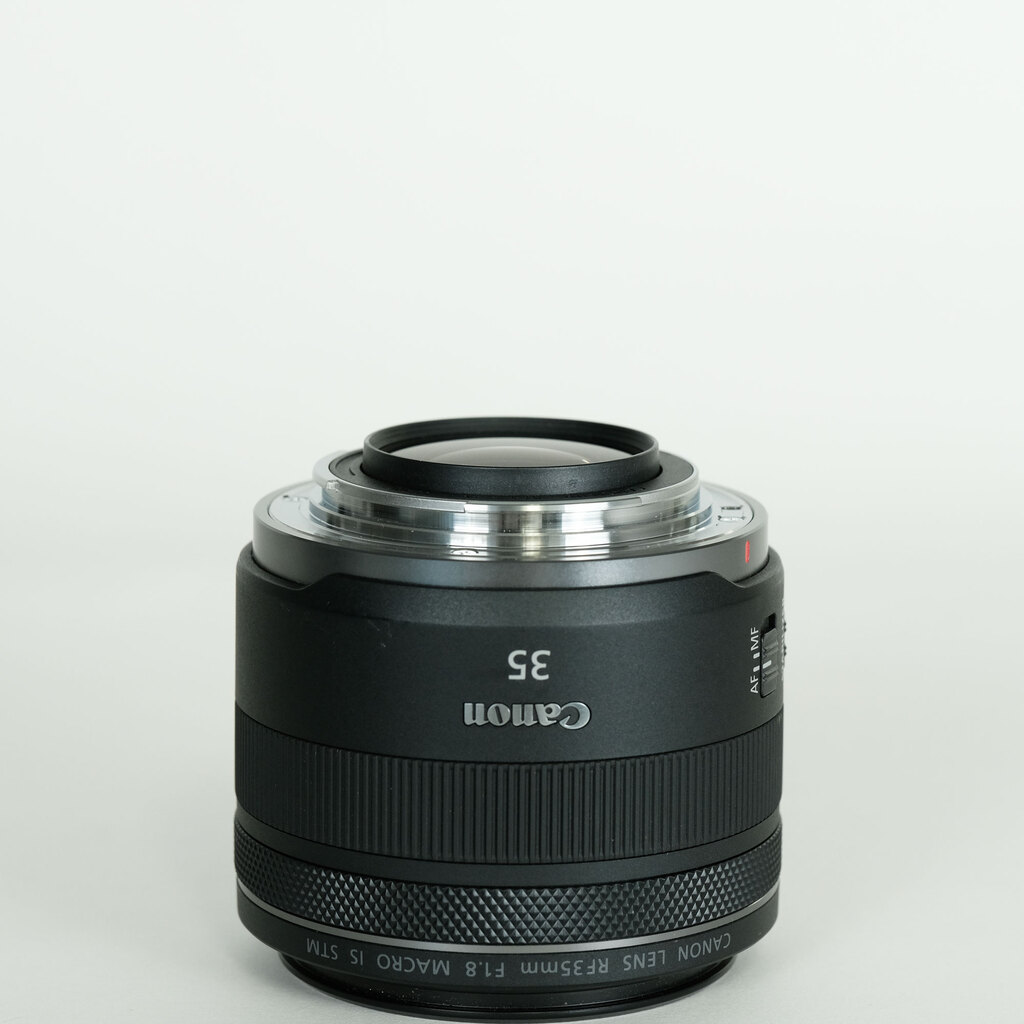 Canon RF35mm F1.8 MACRO IS STM