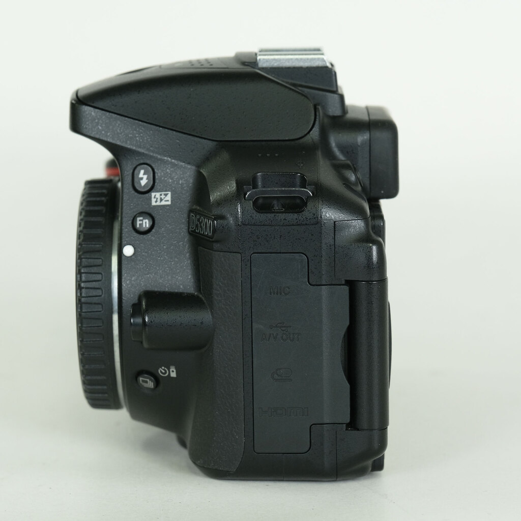 Nikon D5300