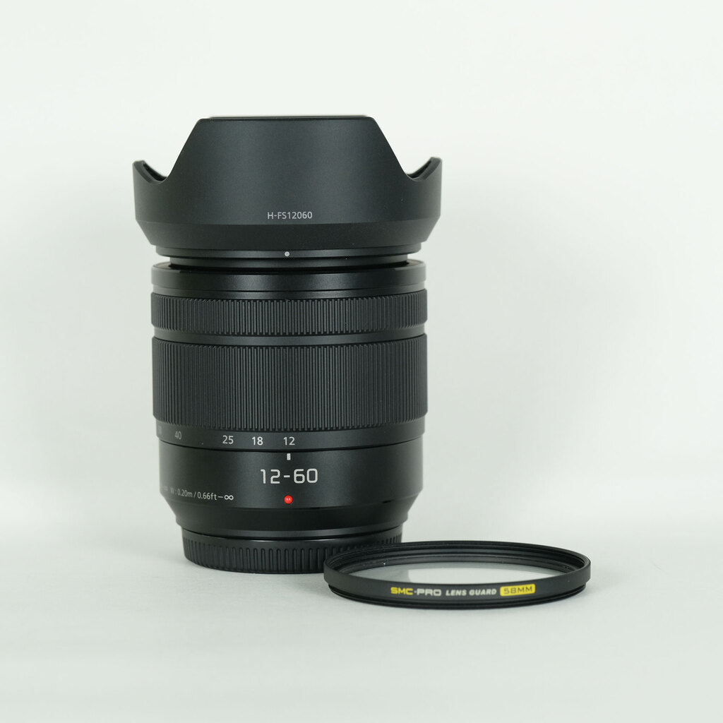 Panasonic LUMIX G VARIO 12-60mm / F3.5-5.6 ASPH. / POWER O.I.S.の
