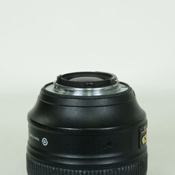 Nikon AF-S NIKKOR 58mm f/1.4G Nikon AF-S NIKKOR 58mm f/1.4G